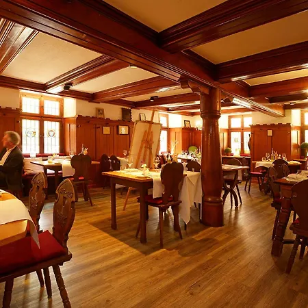 Hotel Der Loewen In Staufen